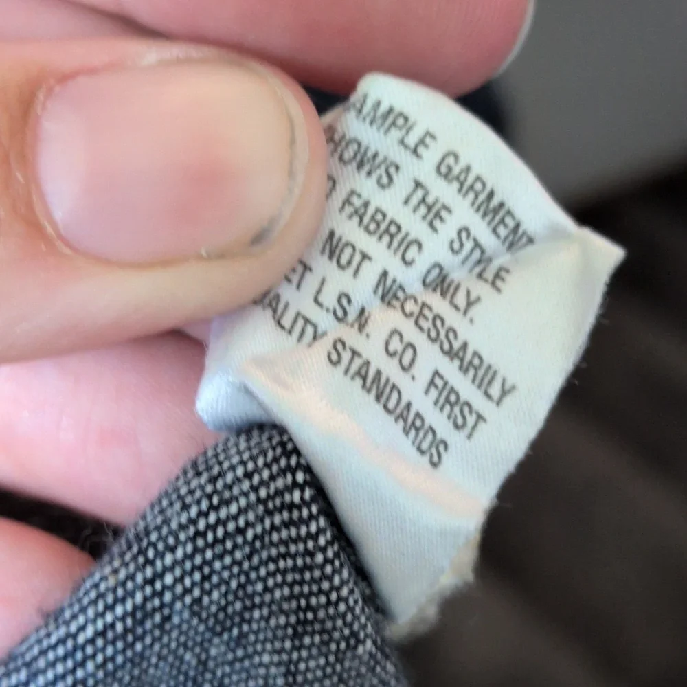 ✨ RARE Sample Garment! Levi's Silvertab Men's Button Down Denim Shirt Size XL - Picture 8 of 10